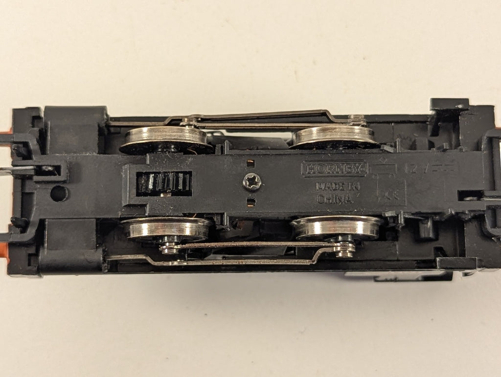 Hornby OO Gauge LMS Black 0-4-0T Class 0F Steam Locomotive