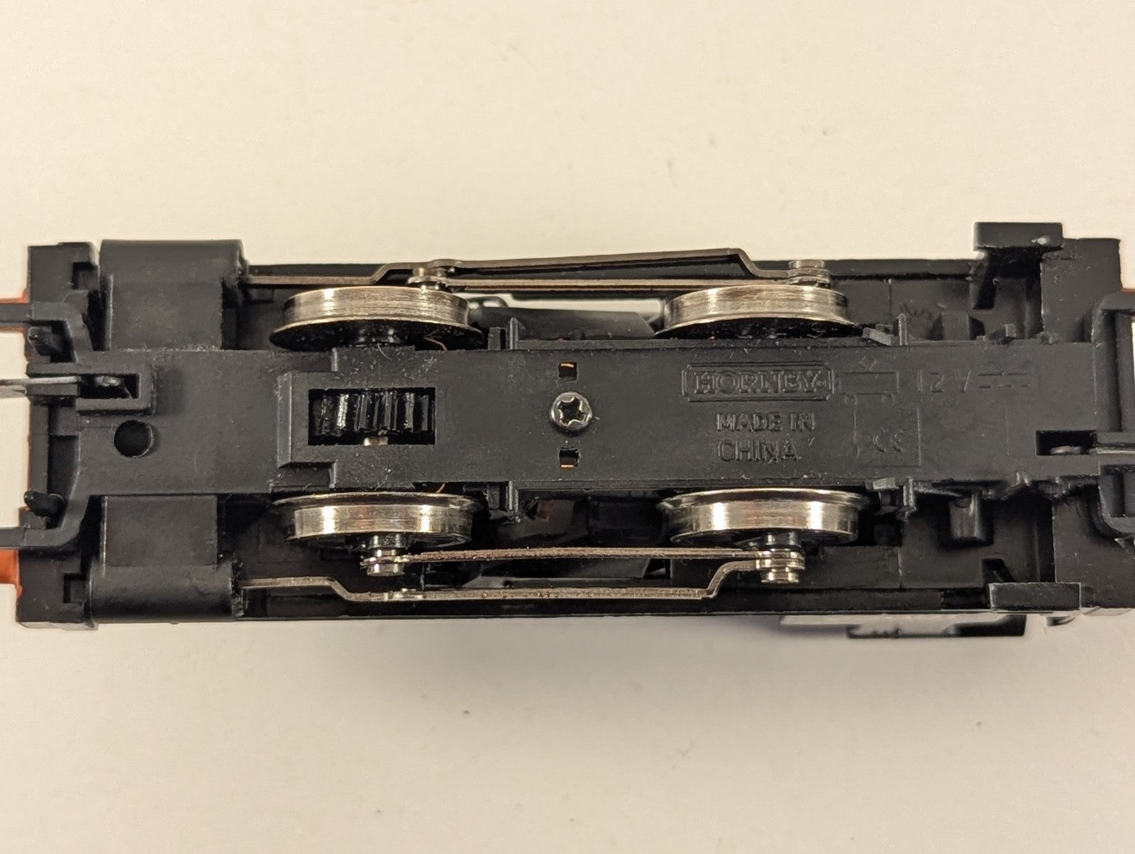 Hornby OO Gauge LMS Black 0-4-0T Class 0F Steam Locomotive