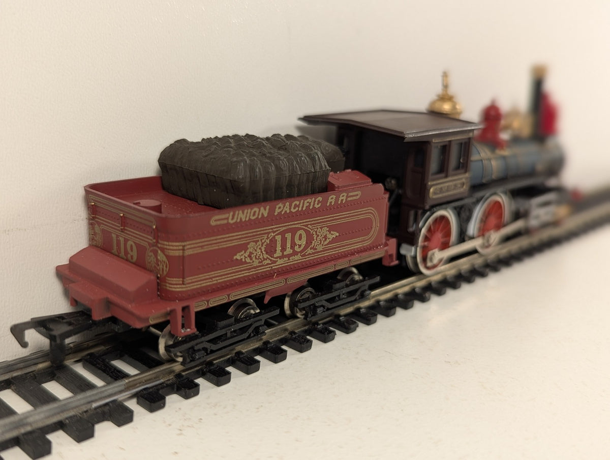 Airfix HO Scale Union Pacific No. 119 4-4-0 Locomotive with Tender