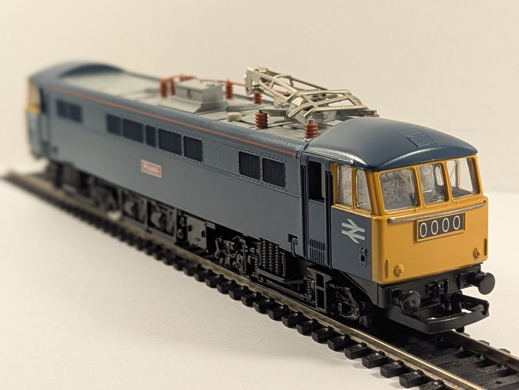 Hornby OO Gauge Class 86/2 'Phoenix' Electric Locomotive 86219 BR Blue R388