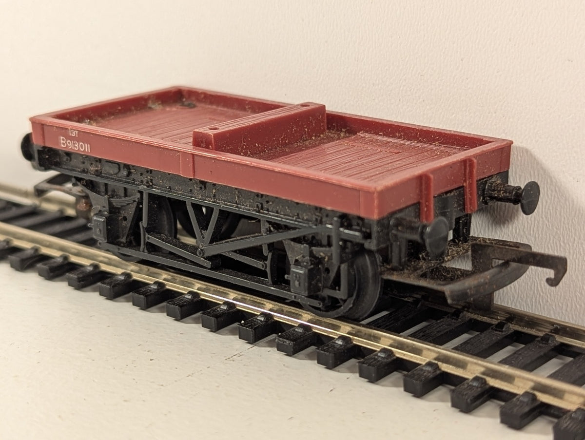 Tri-ang Railways OO Gauge BR Bolster Wagon B913011