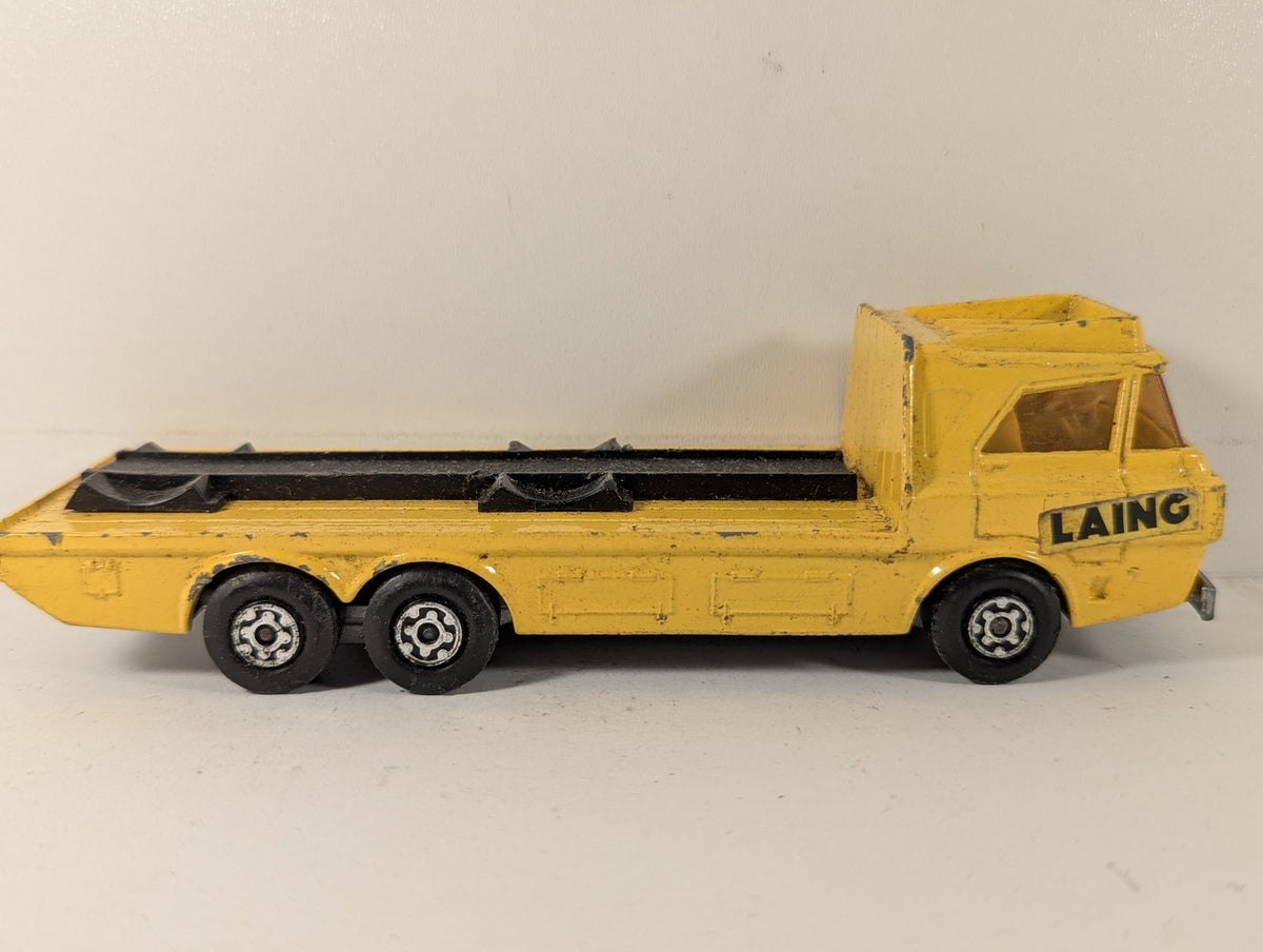 Matchbox Super Kings Construction Transporter Die-cast Model Truck Laing Yellow