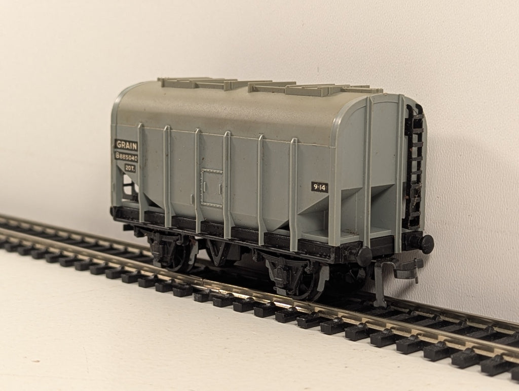 Hornby Dublo 32067 OO Gauge Grey 20-Ton Bulk Grain Wagon - Boxed