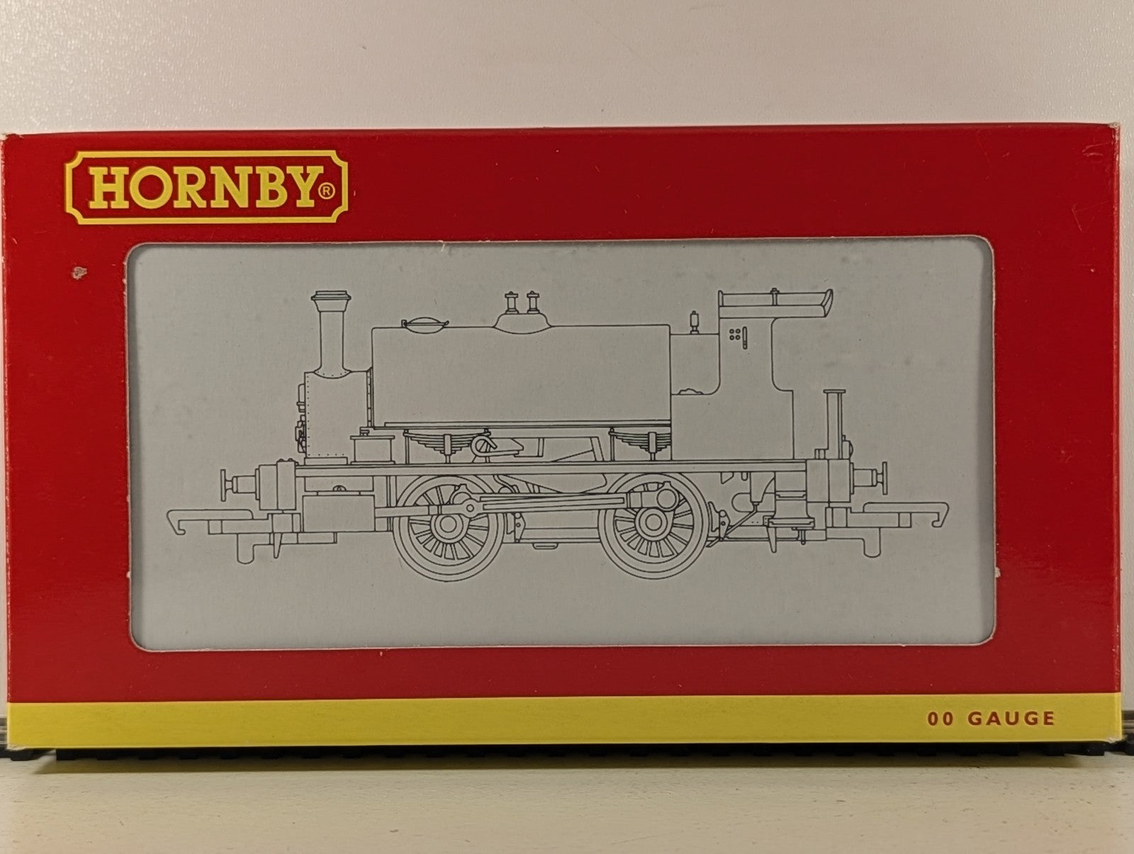 Hornby OO Gauge 0-4-0 Industrial Tank Locomotive 7 Southern R2361