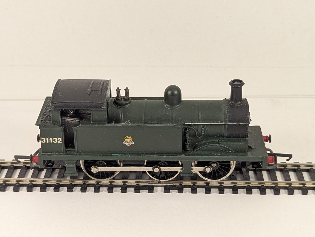 Wrenn OO Gauge Class R1 0-6-0T Steam Locomotive 31132 BR Green W2205