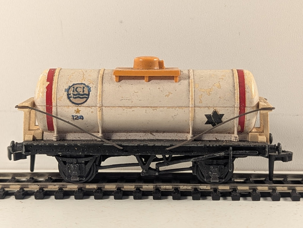 Hornby Dublo OO Gauge ICI Chemical Tank Wagon Goods Wagon 124 4658