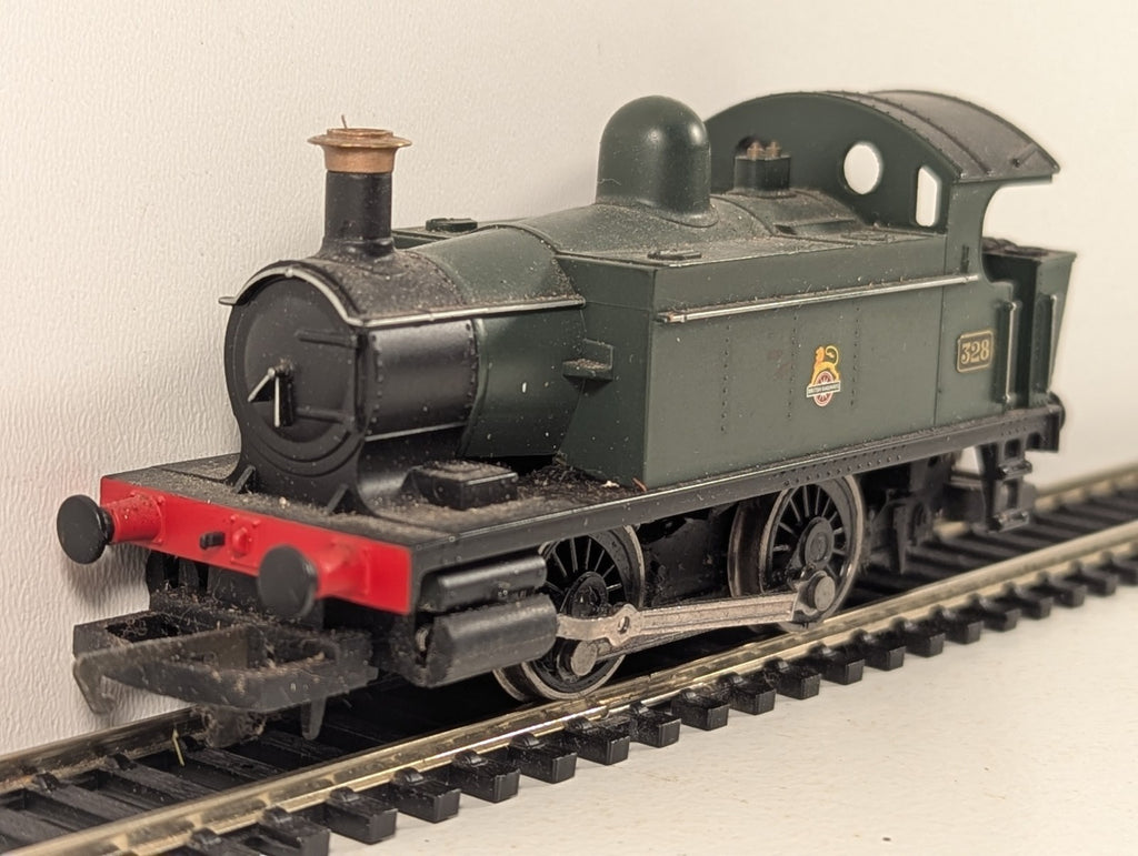 Hornby OO Gauge Holden Class 101 0-4-0T Steam Locomotive 328