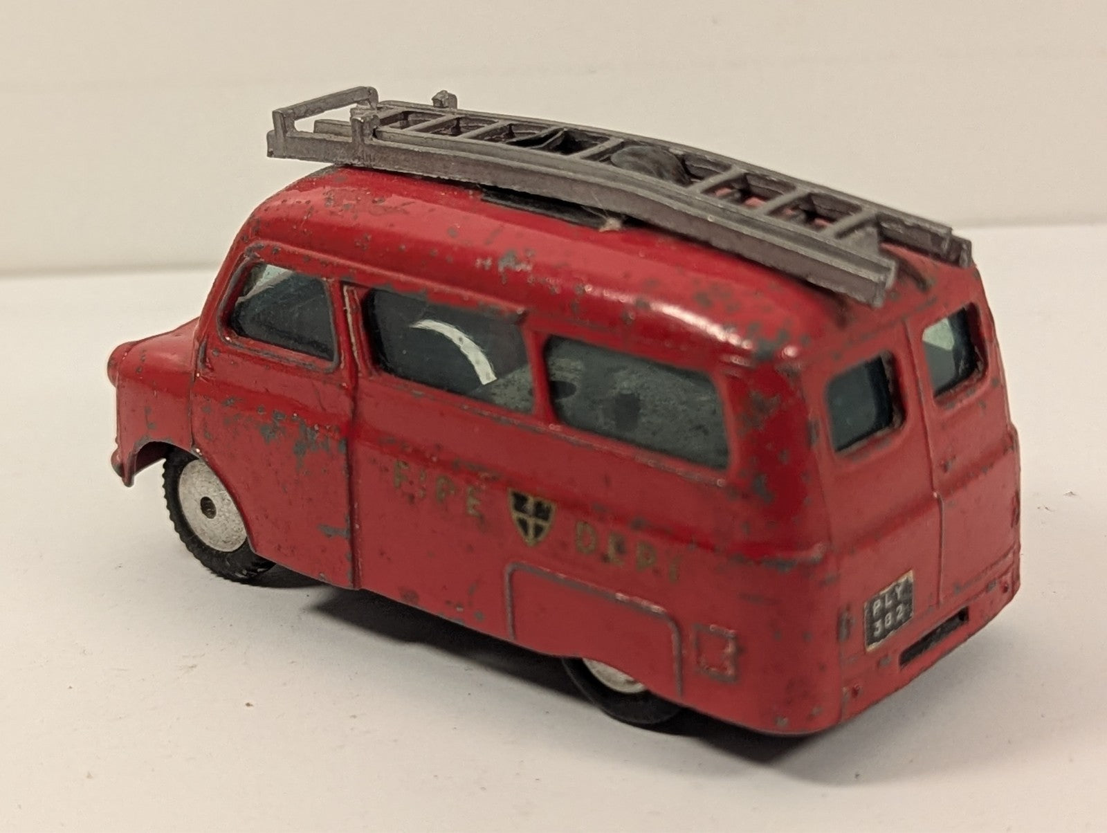 Corgi Toys 423 Bedford Fire Tender Van 1:43 Scale - Chipped Paint