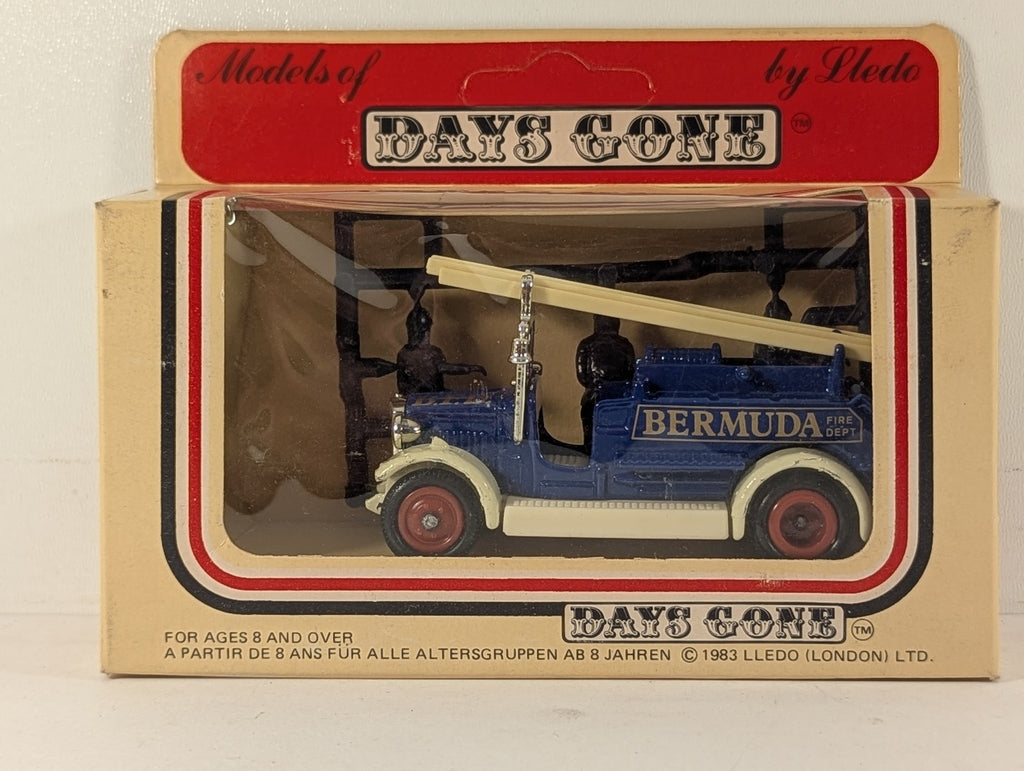 Lledo Days Gone 1934 Dennis Fire Engine Die-cast Vehicle Bermuda Fire Dept 12