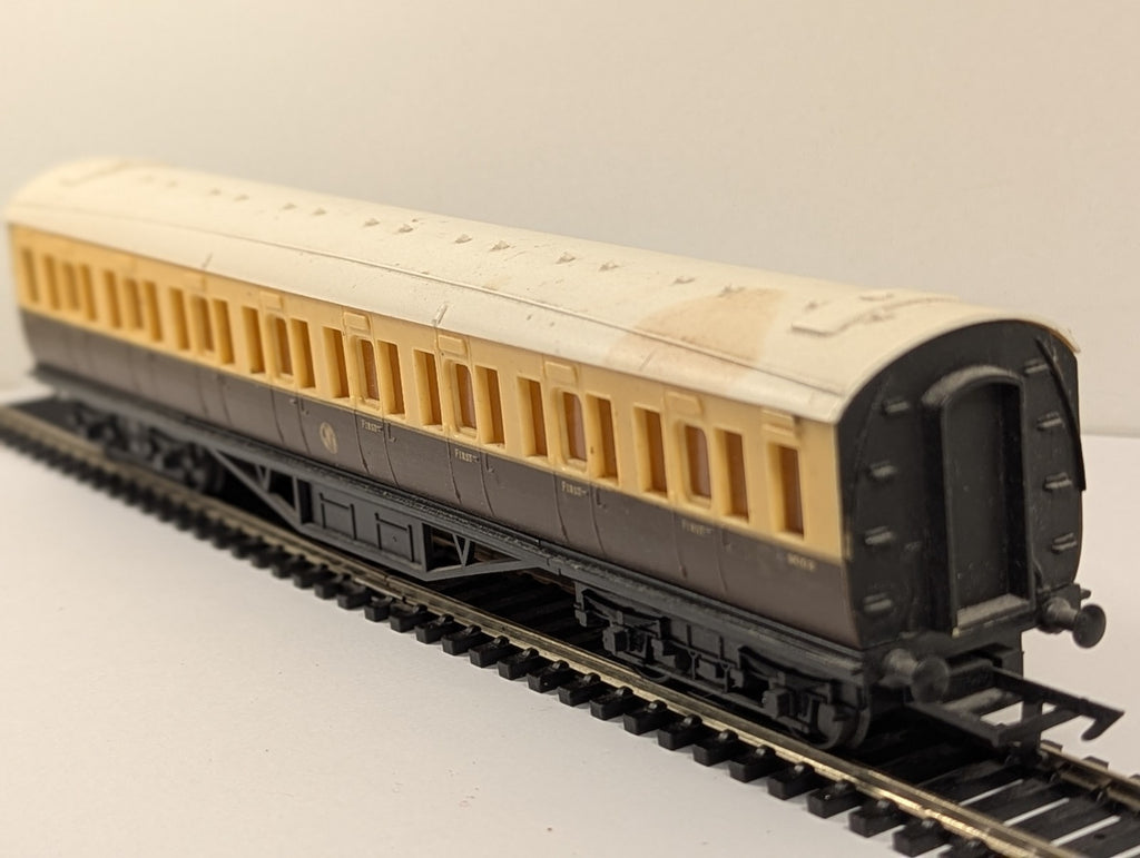 Grafar OO Gauge GWR Composite Passenger Coach