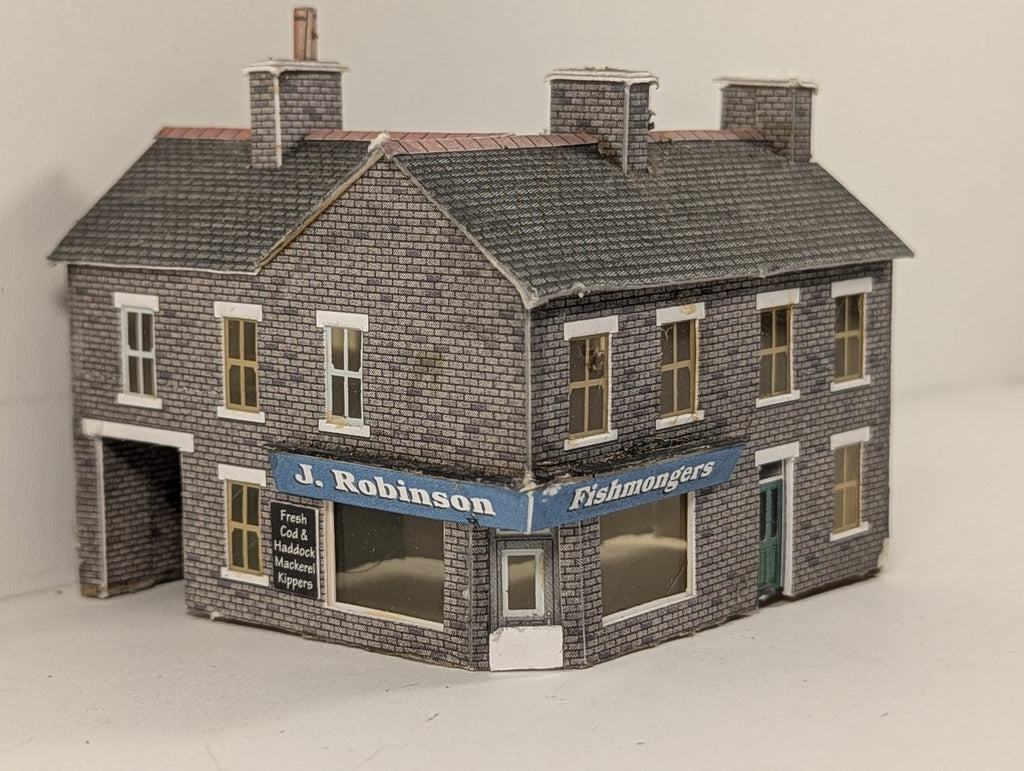 Superquick N Scale Corner Shop Buildings A9