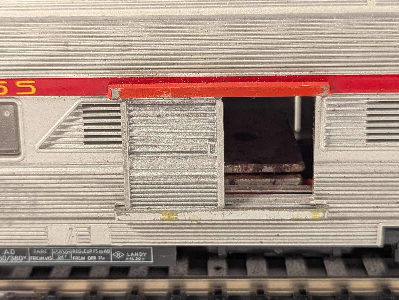 Jouef HO Gauge TEE Silver Trans-Europe Express Coach Missing Parts