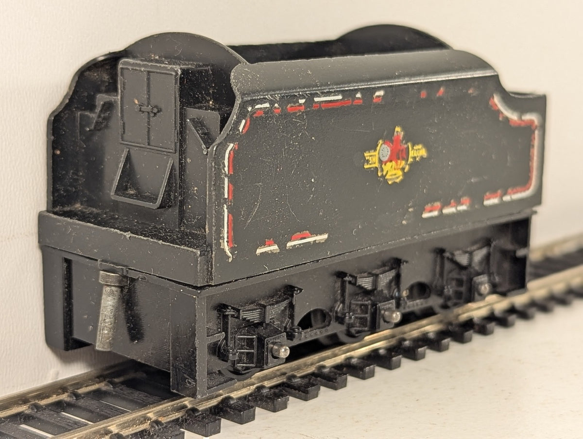 Tri-ang OO Gauge 6-Wheel Princess Tender BR Lined Black R30