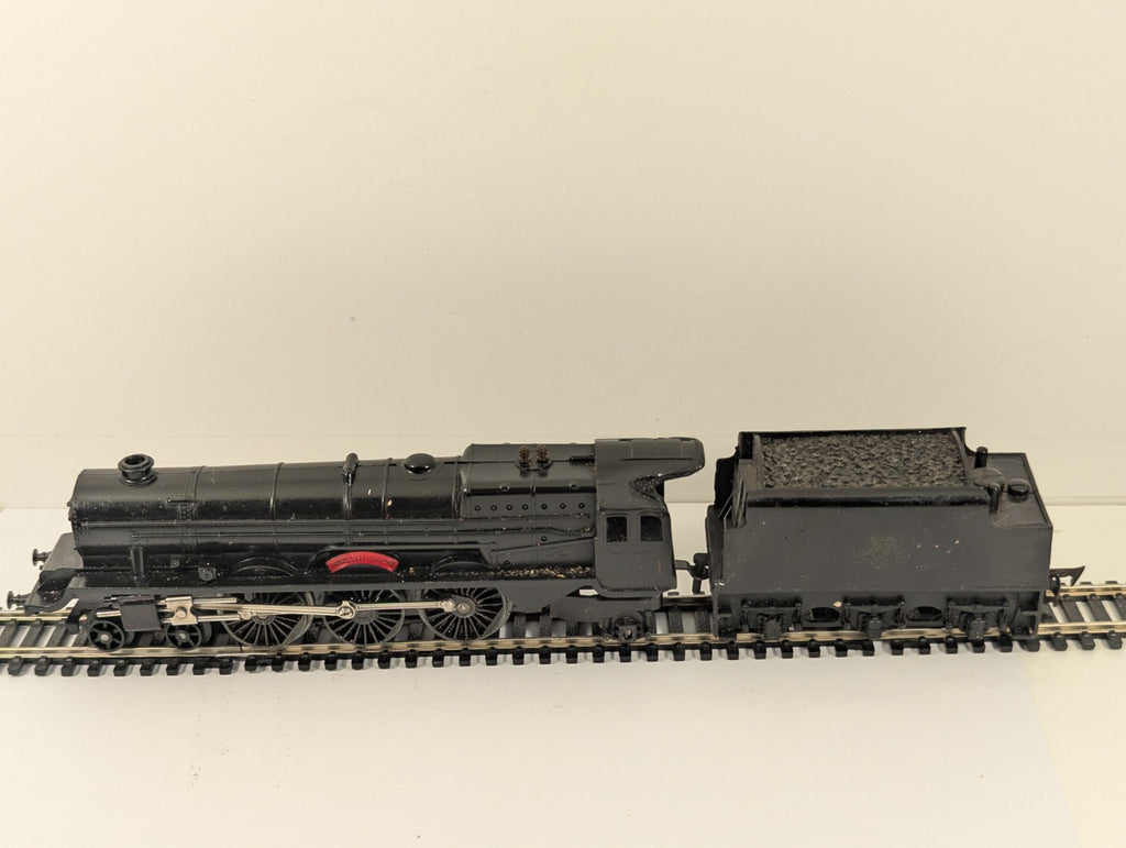 Tri-ang Hornby R50 "Princess Elizabeth" 4-6-2 Steam Locomotive OO Gauge