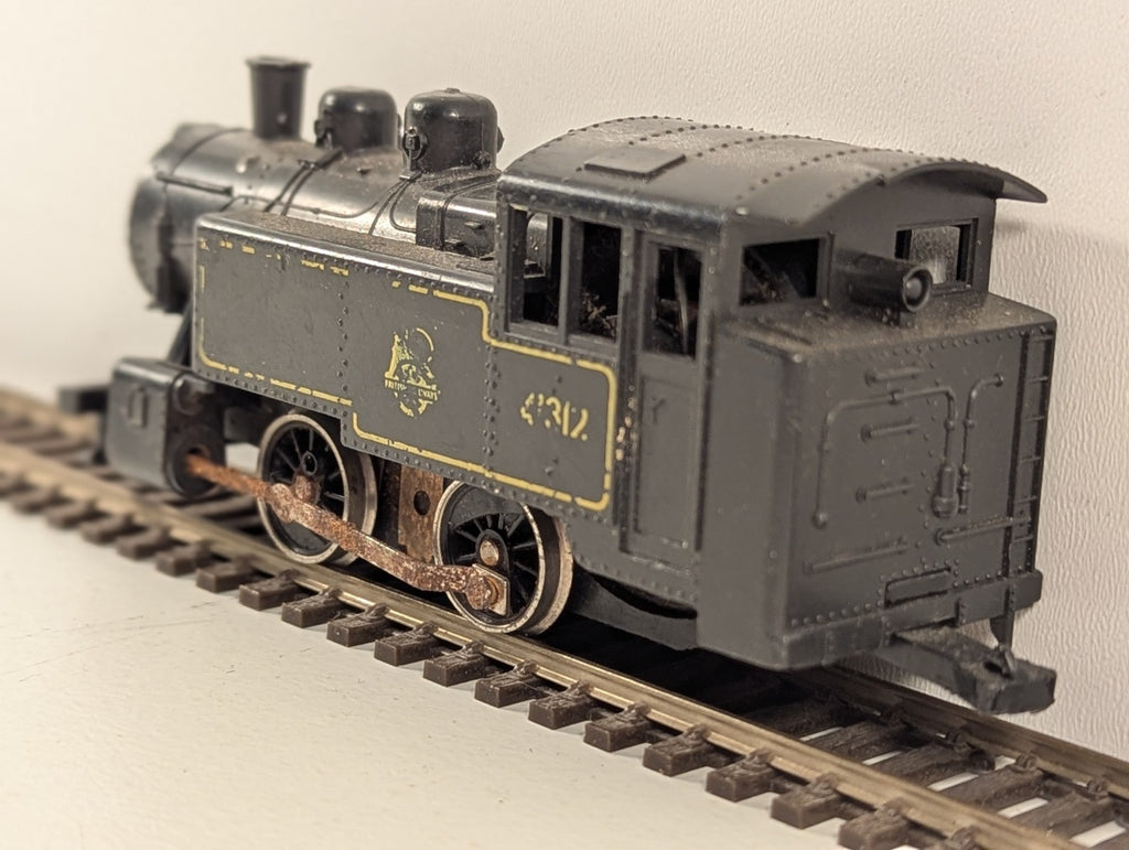 Lima OO Gauge BR Black 0-4-0 Tank Engine – Spares/Repair
