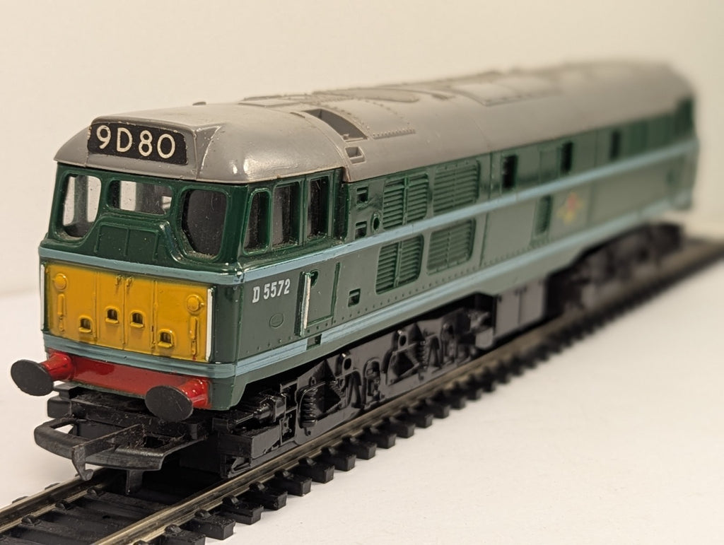 Tri-ang Hornby R357 OO Gauge Class 31 Diesel Locomotive