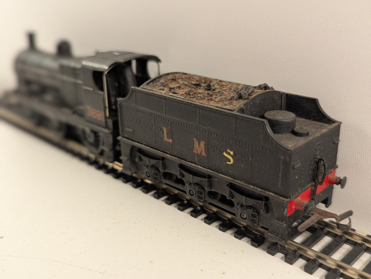 Tri-ang OO Gauge LMS Class 4F Black Steam Locomotive (Repainted) Needs Attention
