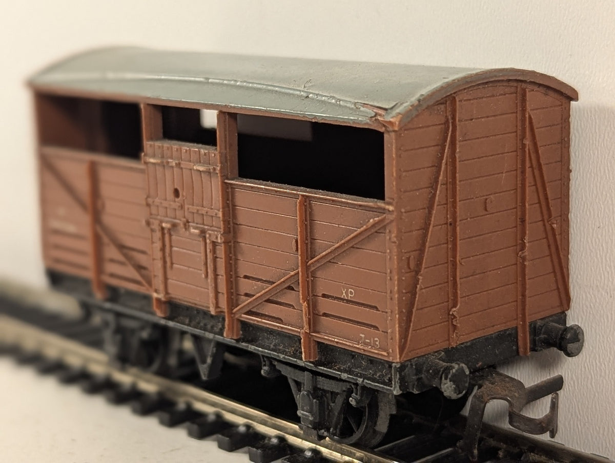 Hornby Dublo OO Gauge BR Cattle Truck Goods Wagon B893344 BR Bauxite 4310