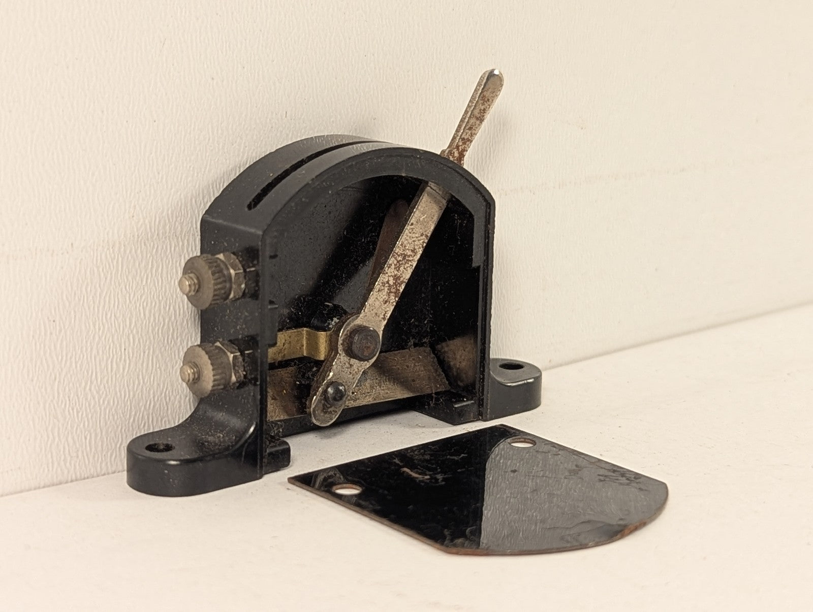 Hornby-Dublo OO Gauge Switch (D2) 1616