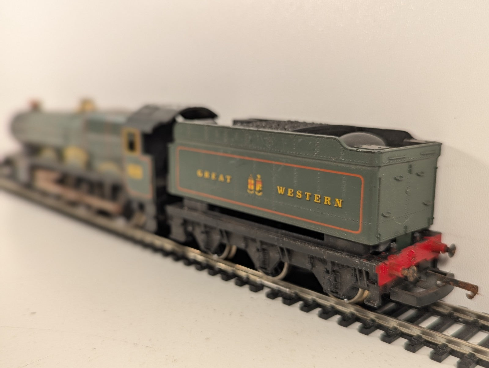 Lima OO Gauge King Class 'King George V' Steam Locomotive 6000 GWR Livery