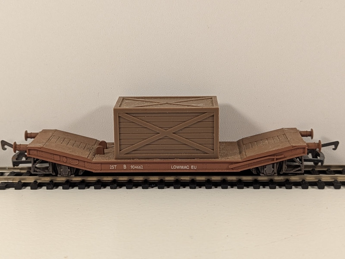 Airfix 54330 25-Ton Lowmac Machine Wagon – Crate Load – OO Gauge