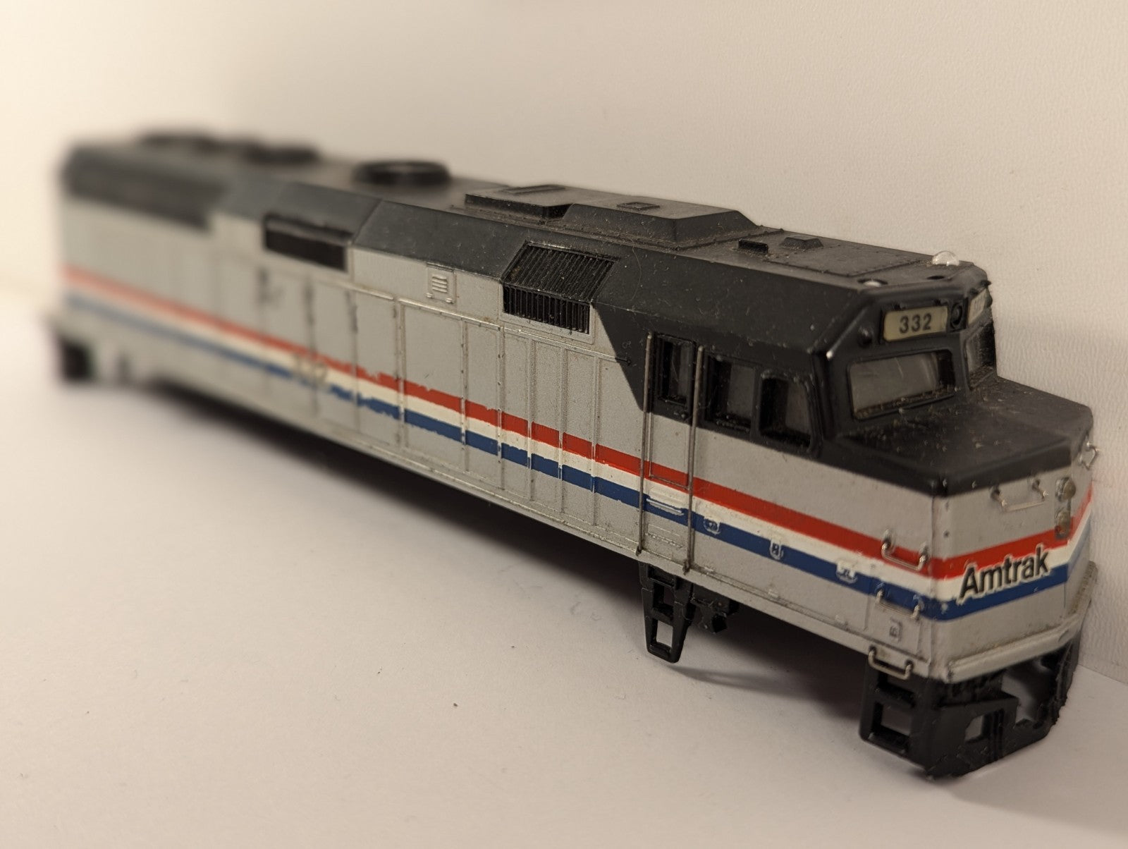 Bachmann Spectrum HO Gauge Amtrak F40PH Body Shell - Spares/Repairs
