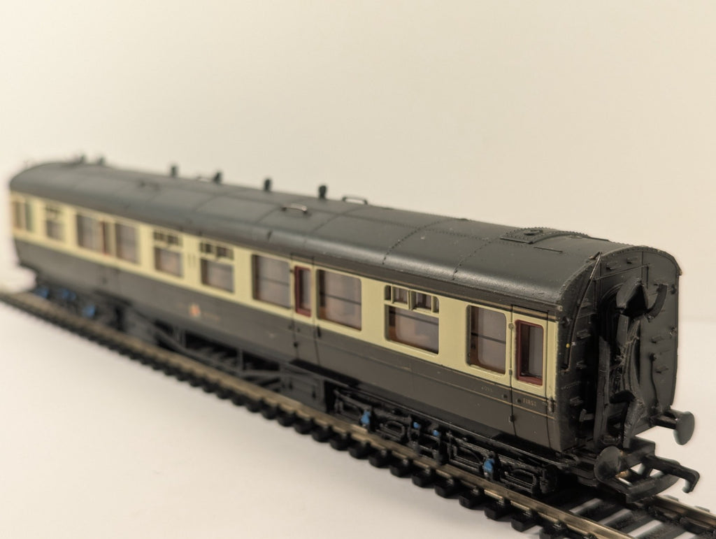 Bachmann OO Gauge GWR Collett Coach Chocolate & Cream