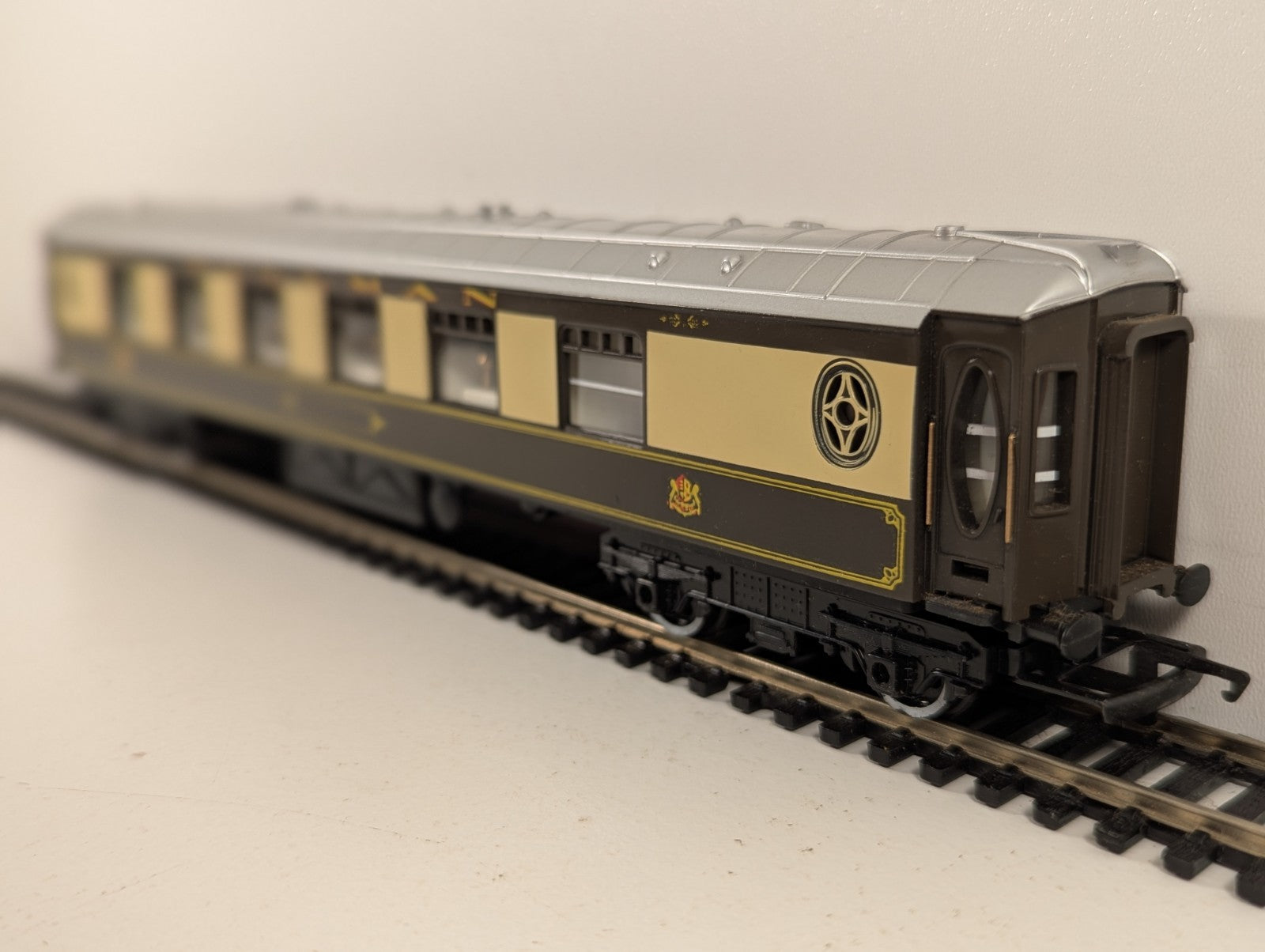 Hornby R.223 Pullman 1st Class Parlour Car