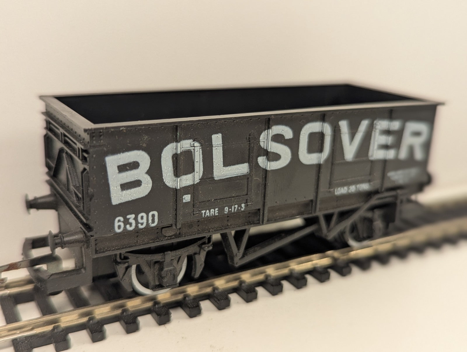 Hornby R136 OO Gauge Bolsover 20T Steel Mineral Wagon
