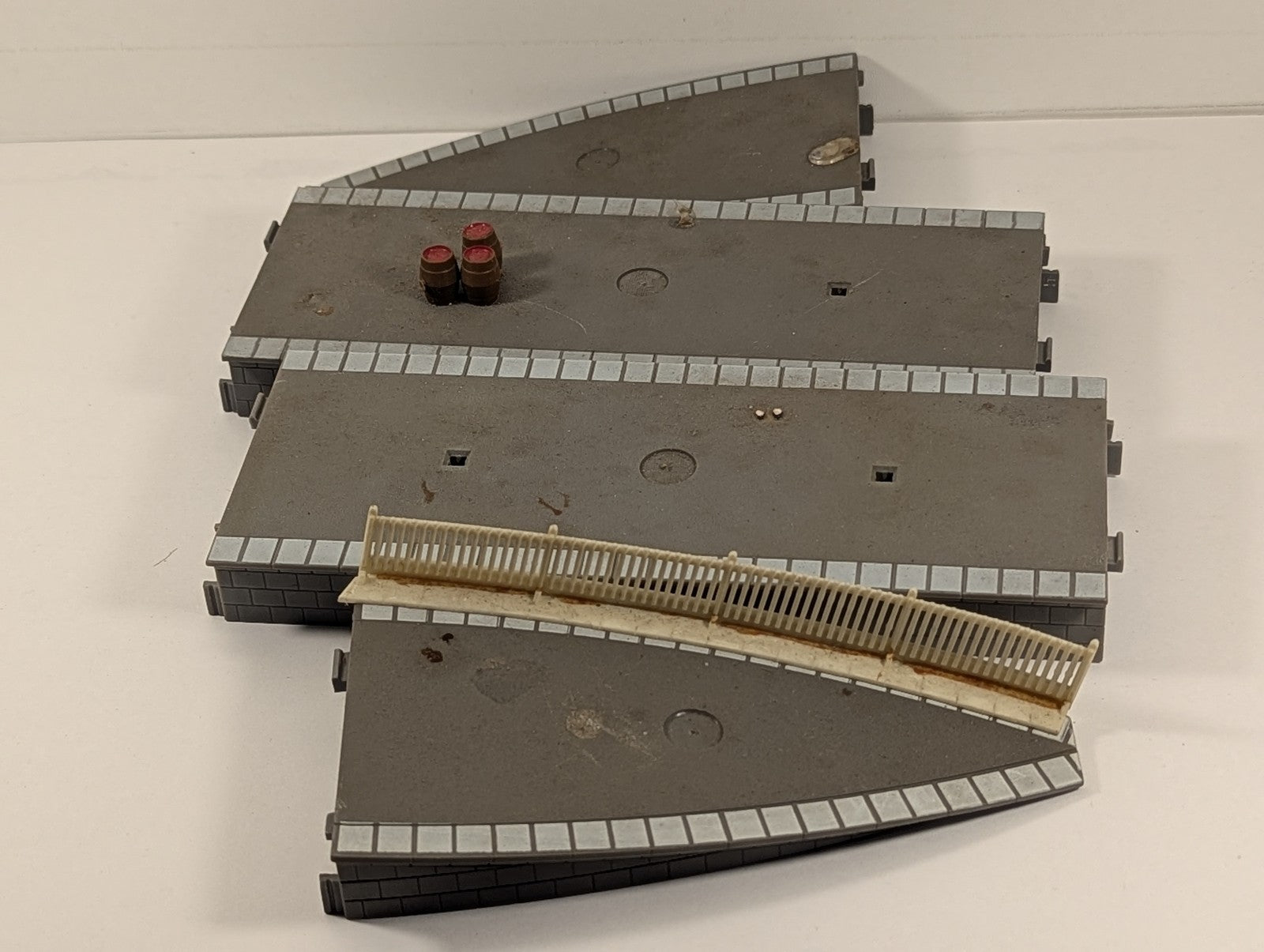Hornby OO Gauge Station Platform Straight and Ramp Sections Platforms