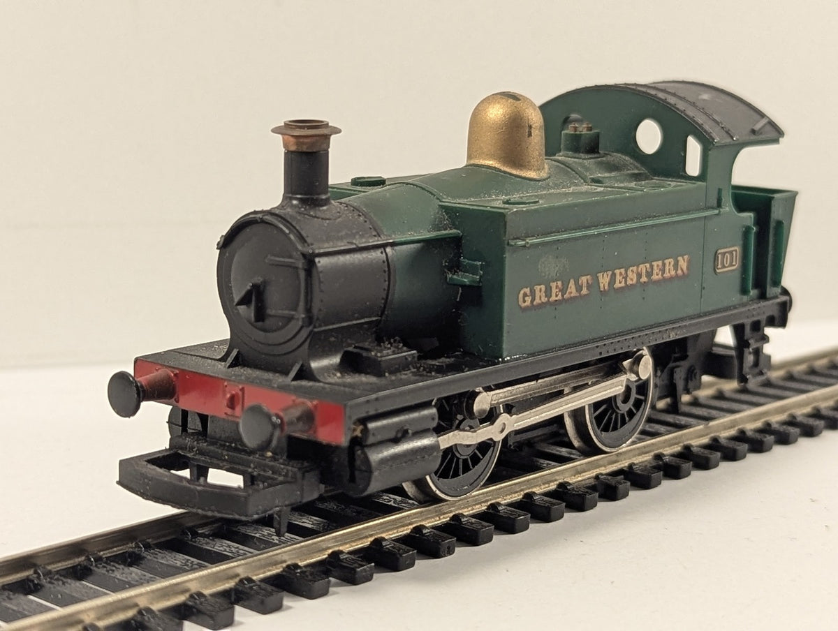 Hornby OO Gauge GWR Holden Class 101 0-4-0T Steam Locomotive GWR Green
