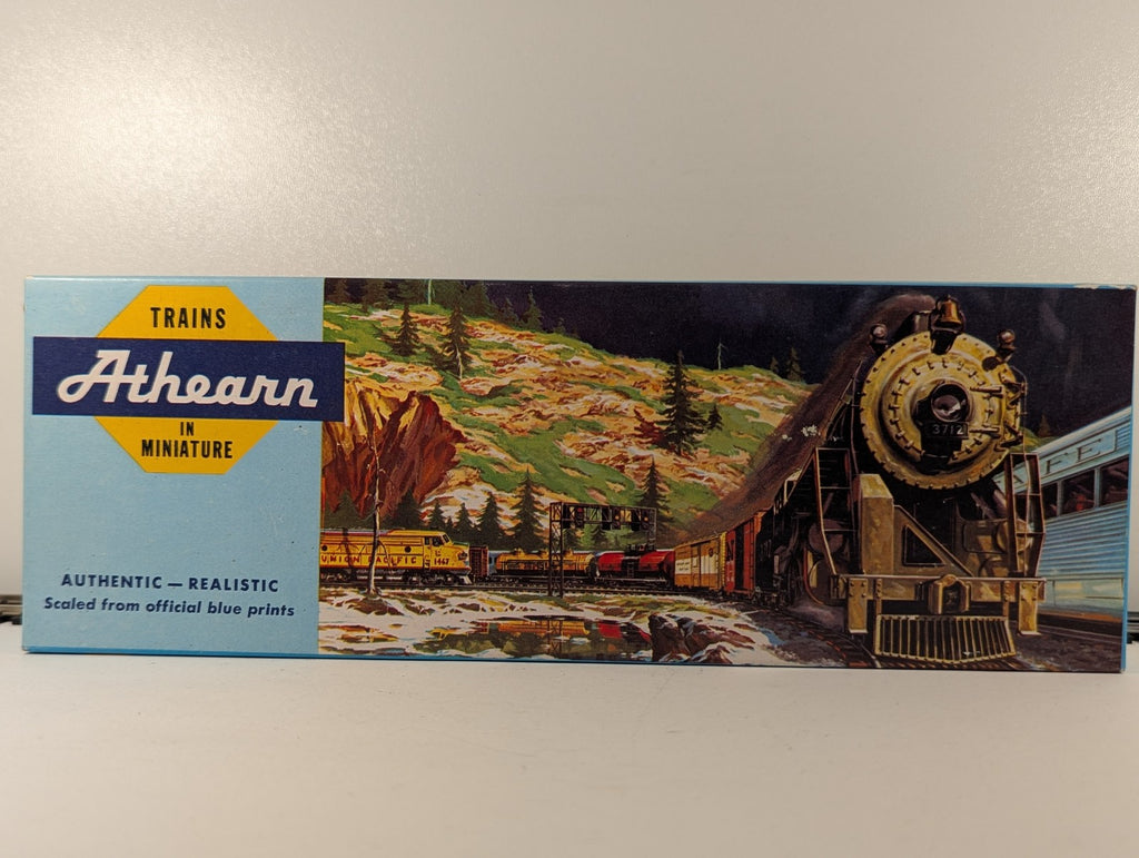 Athearn HO Gauge EMD F7A Dummy Locomotive 902 Great Northern Non-Runner
