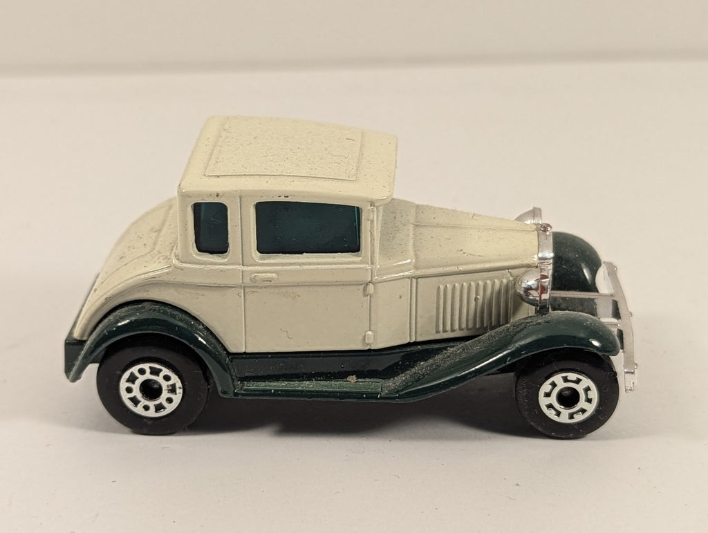 Matchbox Model A Ford Die-cast Model Car Cream and Dark Green 73