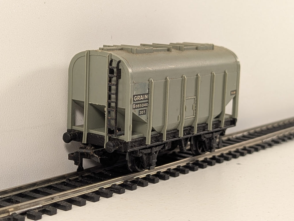Hornby Dublo 32067 OO Gauge Grey 20-Ton Bulk Grain Wagon