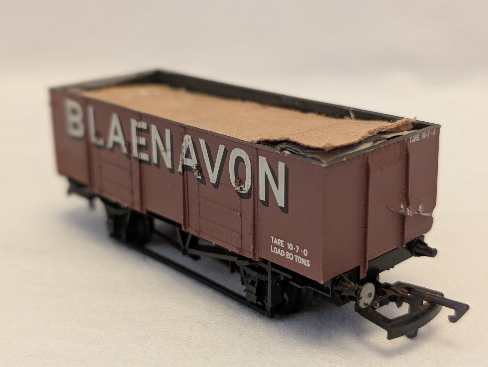 Mainline OO Gauge 20 Ton Mineral Wagon Goods Wagon Blaenavon