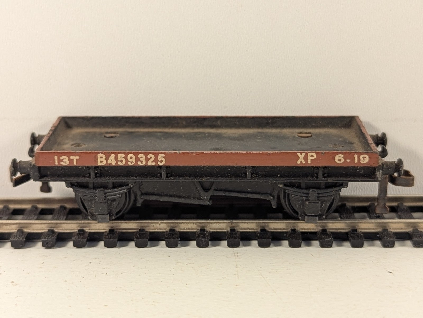 Hornby Dublo 13 Ton Low Sided Wagon OO Gauge - Boxed