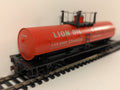 Athearn HO Gauge Lion Oil Company Chemical Division Tank Wagon LUX 2303 1559