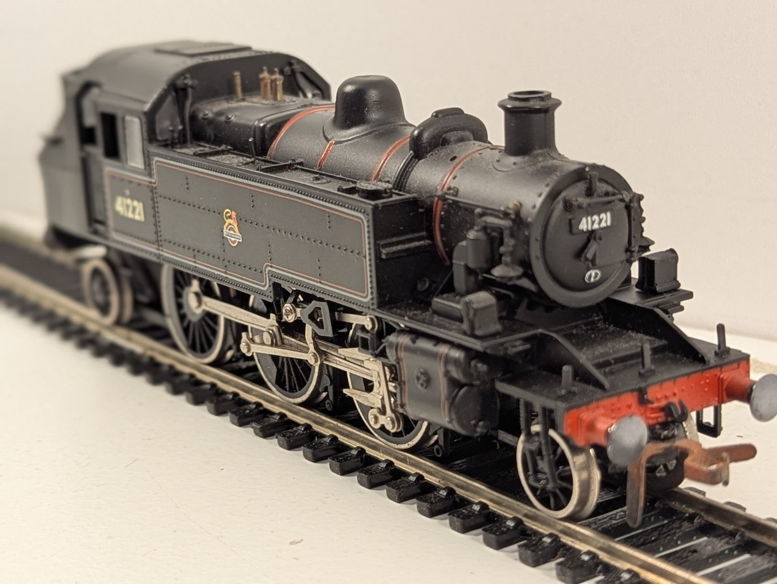 Bachmann 31-450 OO Gauge Class 2MT Ivatt 2-6-2T 41221 BR Black Boxed