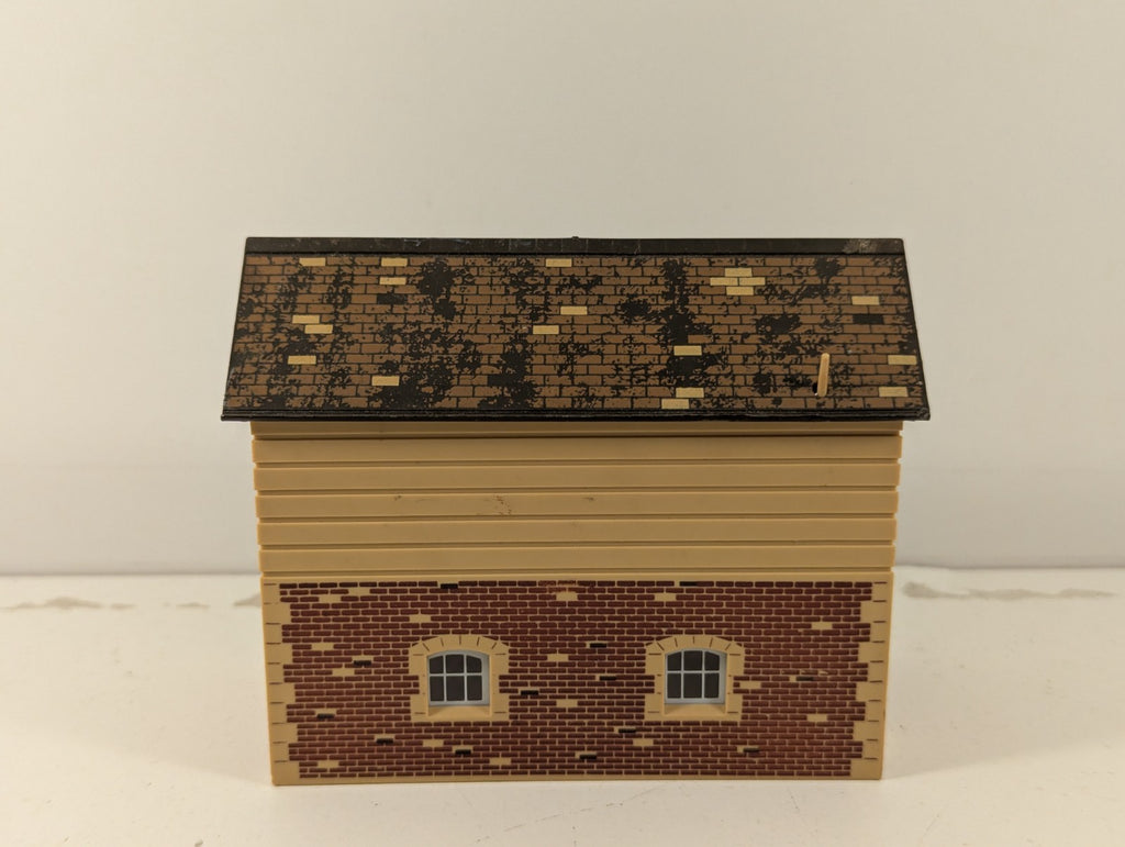 Hornby R503 OO Gauge Railway Signal Box