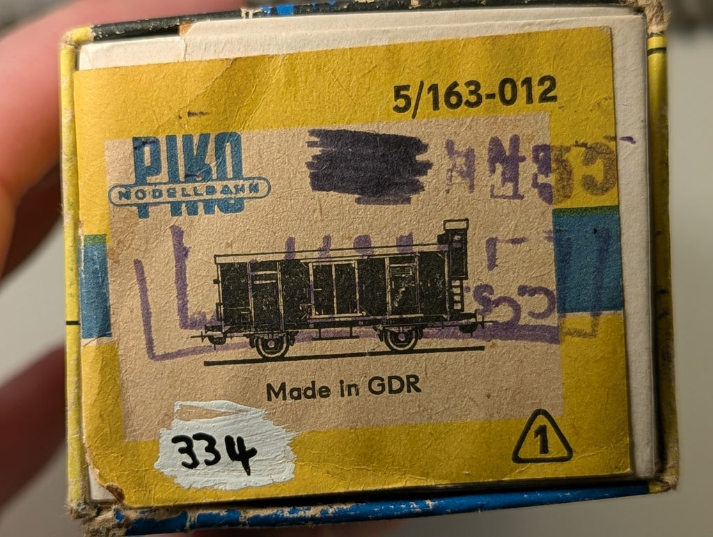 PIKO H0 Covered Goods Van – DR