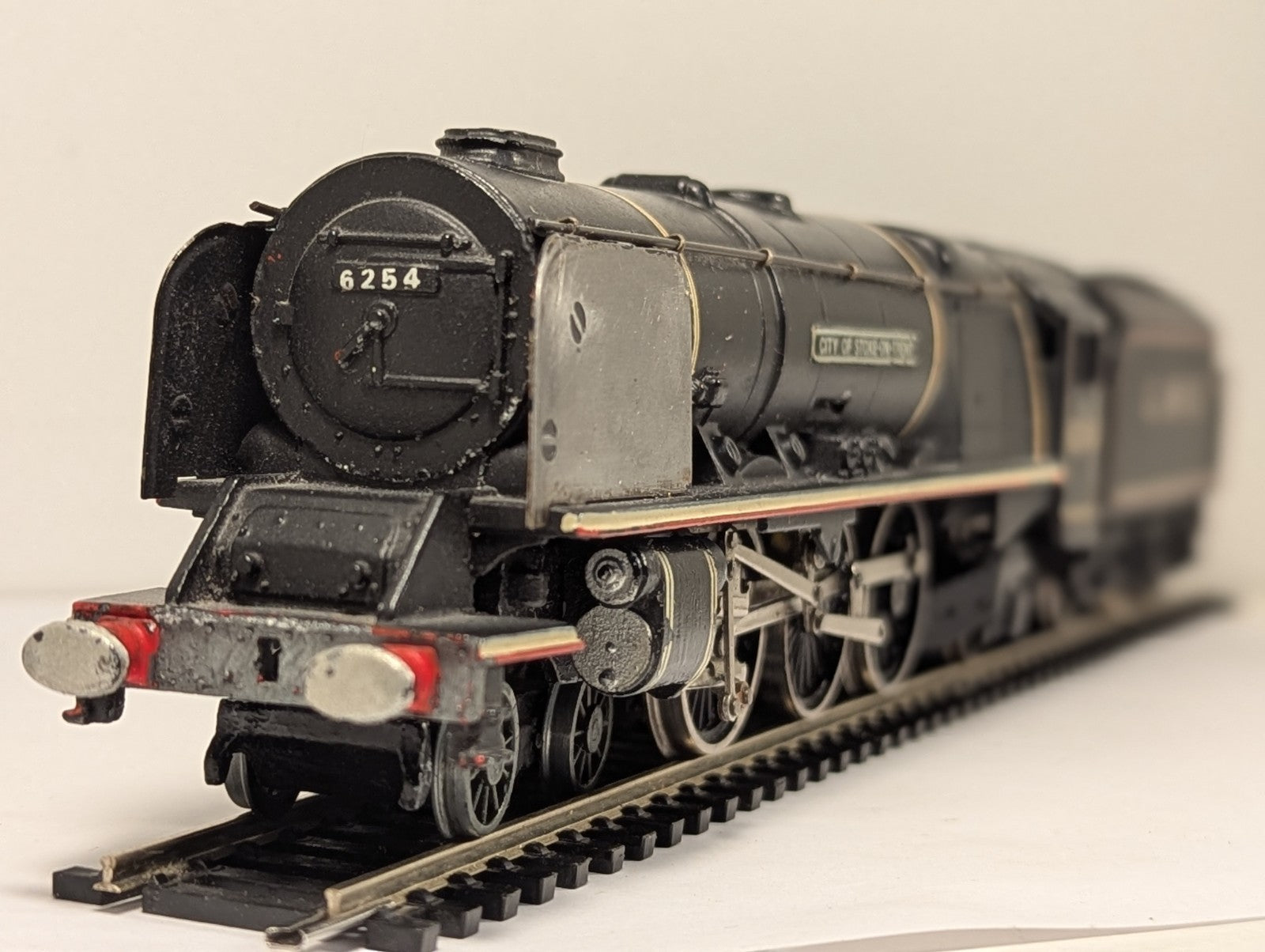 Wrenn OO Gauge Coronation Class 'City of Stoke-on-Trent' Locomotive