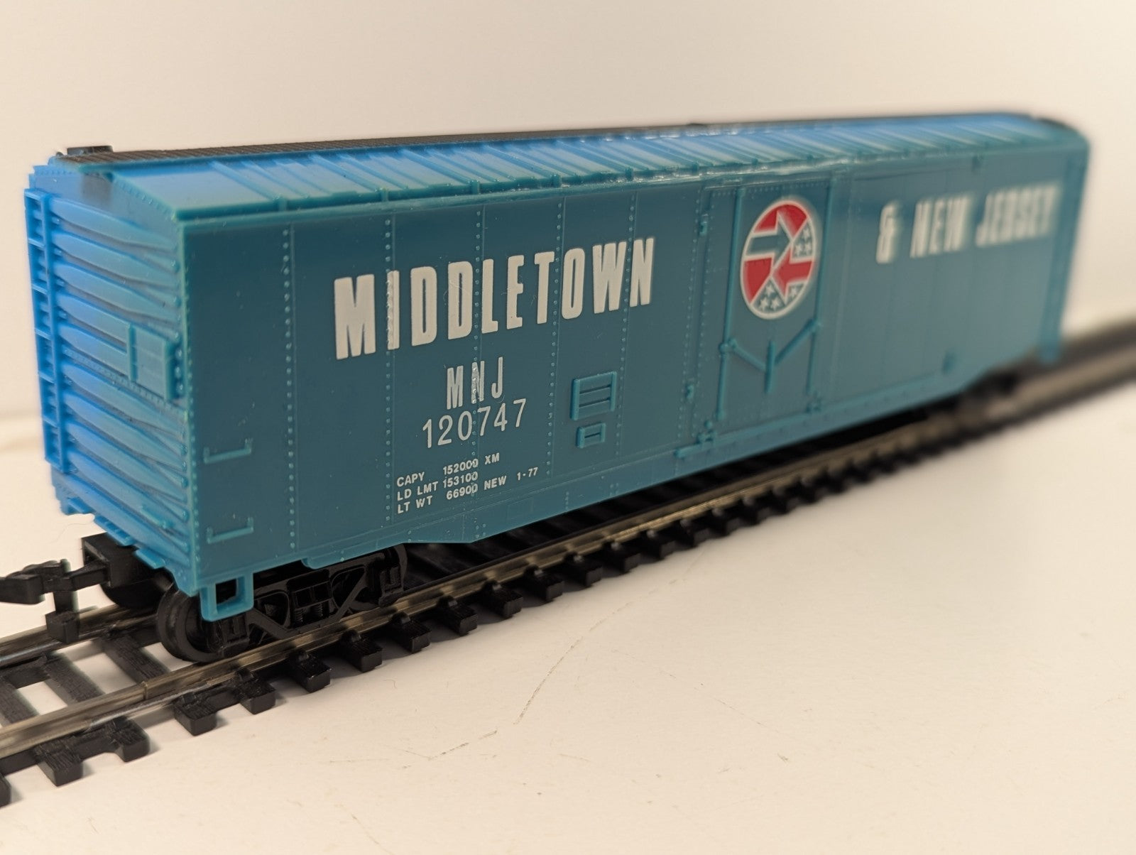Bachmann HO Gauge Middletown & New Jersey Plug Door Boxcar 120747