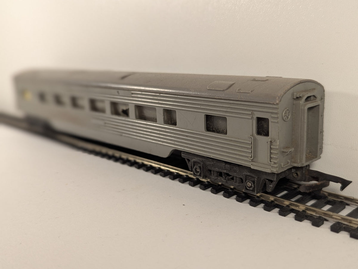 Tri-ang OO Gauge Transcontinental Passenger Coach Grey R.24/25