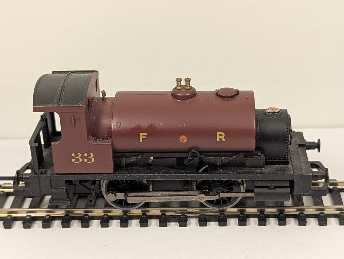 Hornby OO Gauge Furness Railway Pug 0-4-0ST No.33 – Missing Chimney