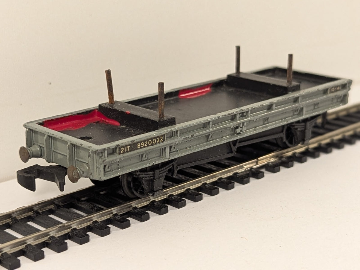 Hornby Dublo OO Gauge 21T Double Bolster Wagon
