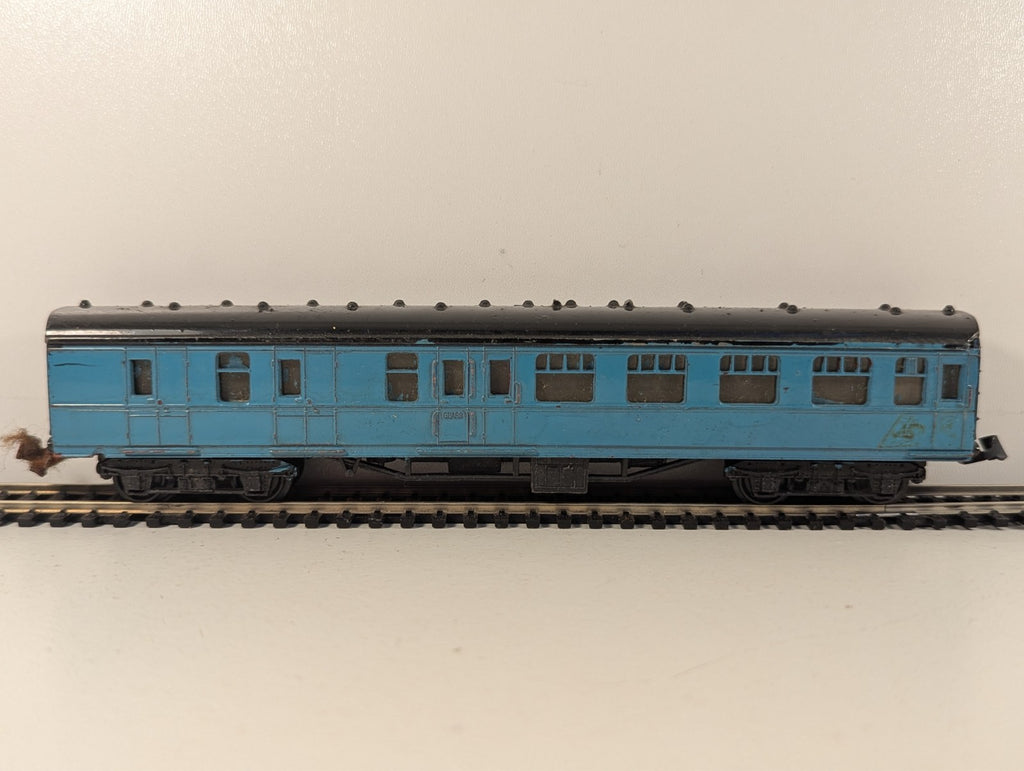 Jouef OO Gauge Suburban Brake Composite Coach