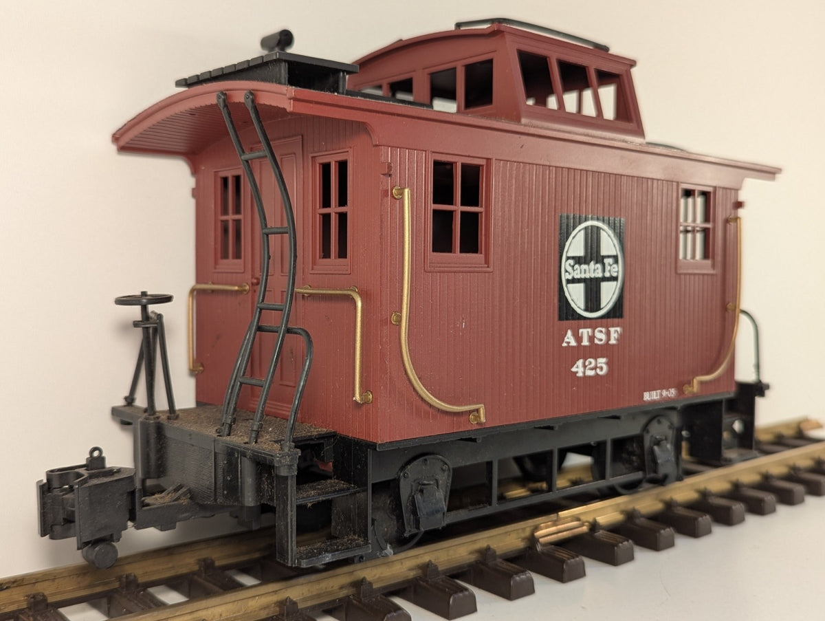 Bachmann G Scale Santa Fe ATSF 425 Bobber Caboose – Mixed Couplers