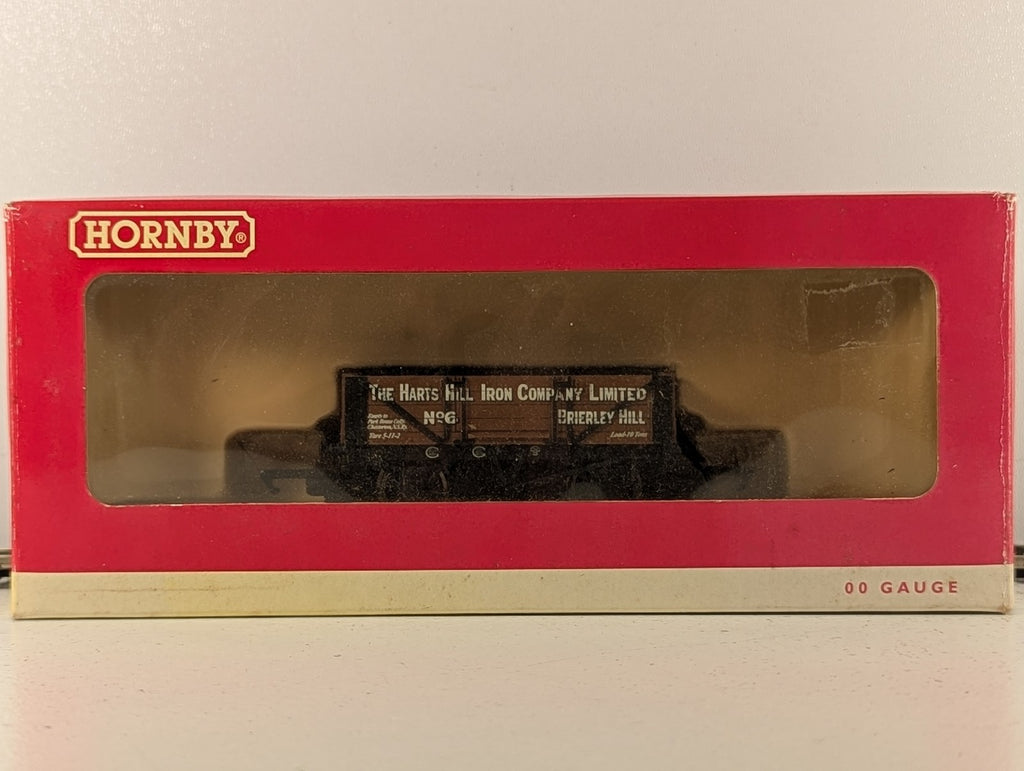 Hornby OO Gauge 4 Plank Wagon 'The Harts Hill Iron Company Limited' Goods Wagon