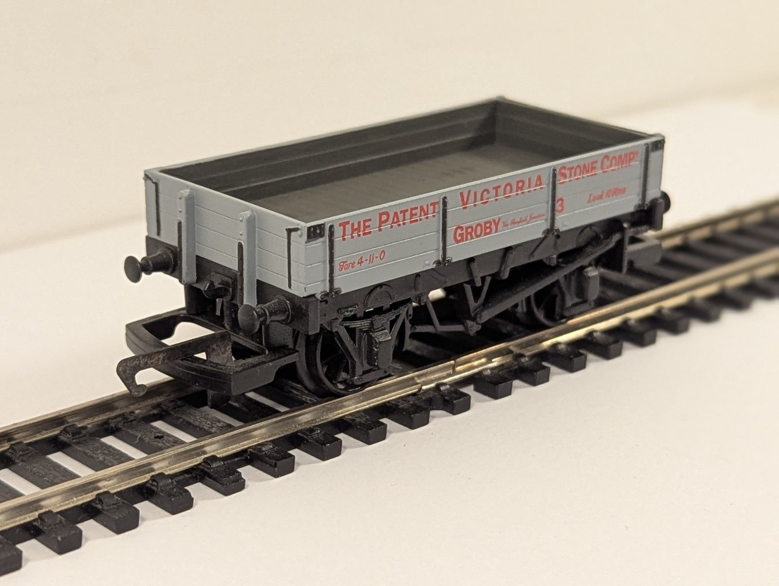 Hornby R151 OO Gauge Groby Victoria Stone Company Wagon