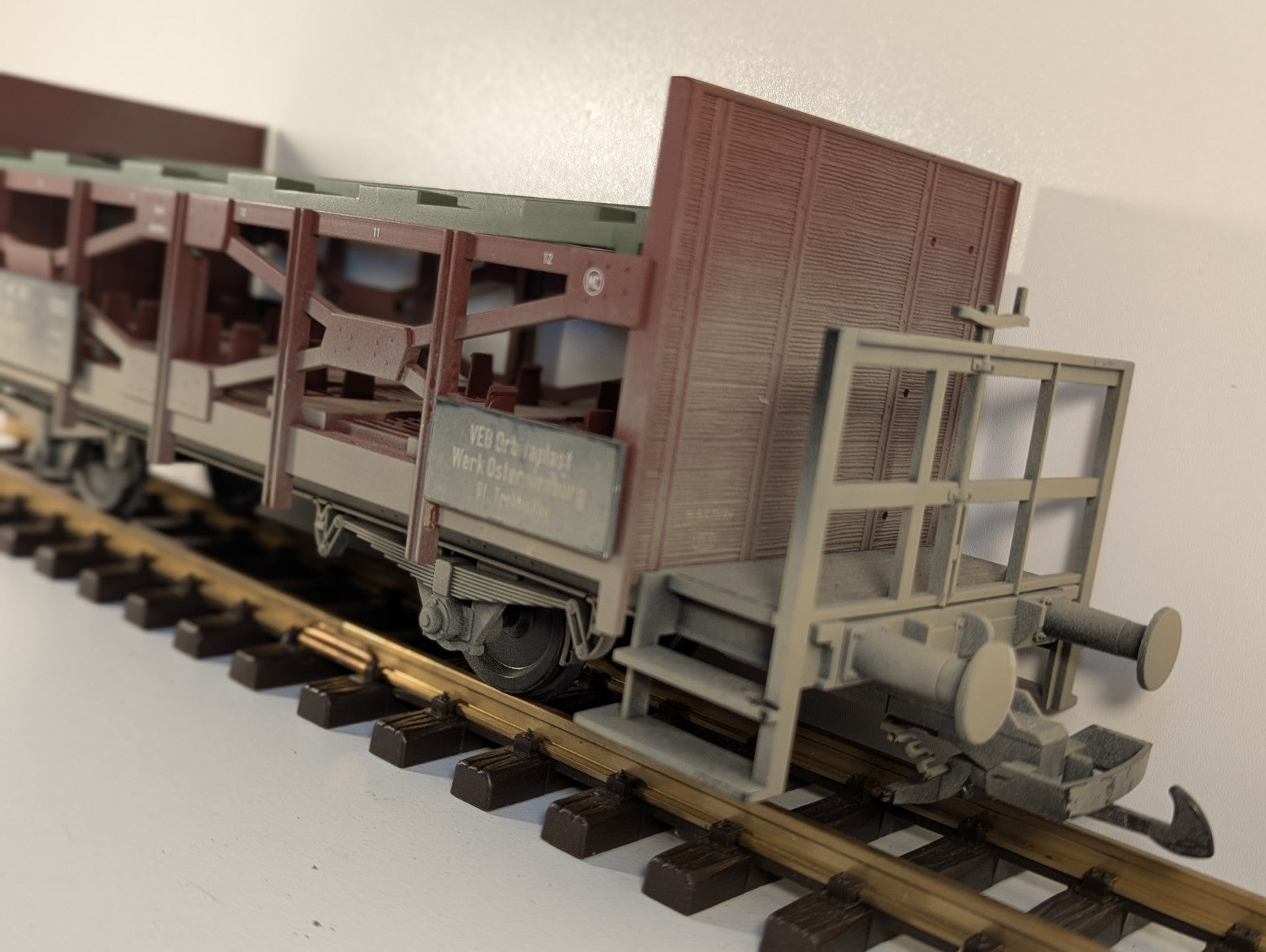 Piko G Gauge Weathered Acid Chemical Wagon – Missing Barrels
